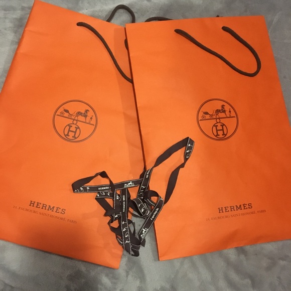 Hermes, LV , Chanel and Burberry shopping bags 🛍 - Picture 3 of 10